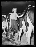 Civilian Women's Land Army (CWLA), Trainees, Dairy Barn